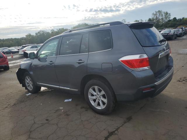 5TDBK3EH5BS079121 - 2011 TOYOTA HIGHLANDER BASE ნაცრისფერი ფოტო 2