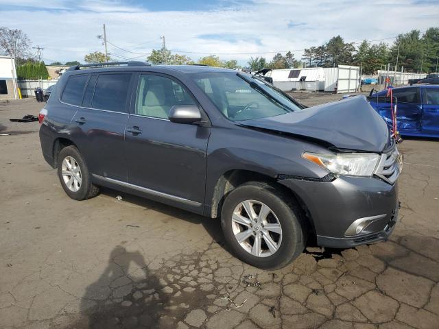 5TDBK3EH5BS079121 - 2011 TOYOTA HIGHLANDER BASE ნაცრისფერი ფოტო 4