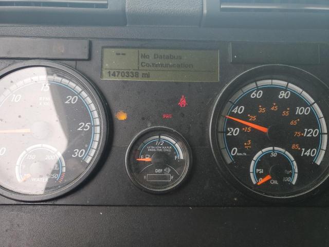 1FUJGLD50FLGB2902 - 2015 FREIGHTLINER CASCADIA WHITE photo 8