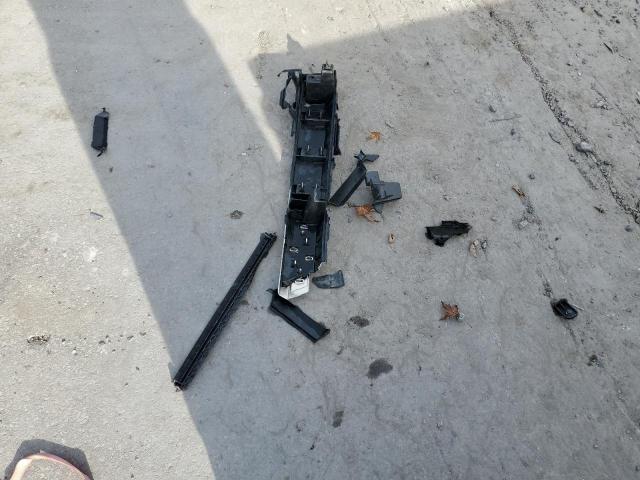 1GCRCREH8JZ261147 - 2018 CHEVROLET SILVERADO C1500 LT Qara foto 12