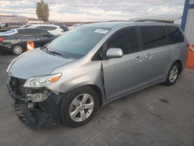 2014 TOYOTA SIENNA LE, 