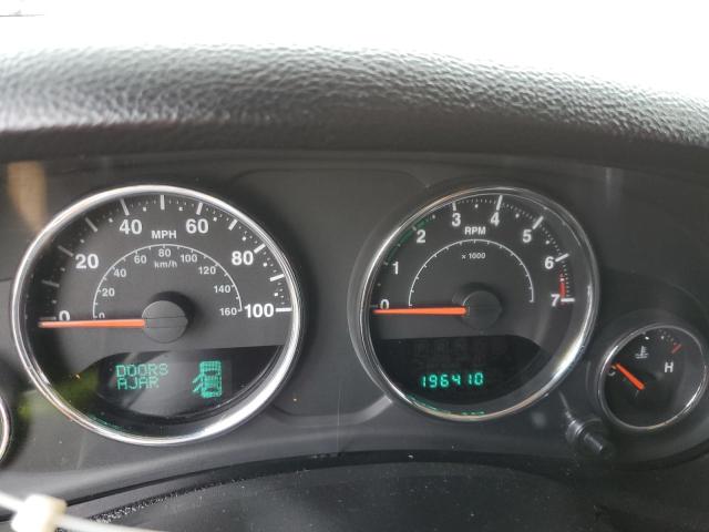 1C4BJWEG0DL629549 - 2013 JEEP WRANGLER UNLIMITED SAHARA YELLOW photo 9