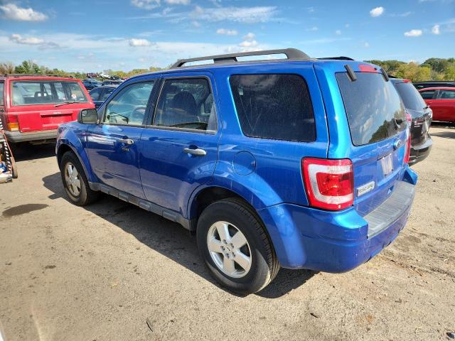 1FMCU0D7XBKA46608 - 2011 FORD ESCAPE XLT BLUE photo 2