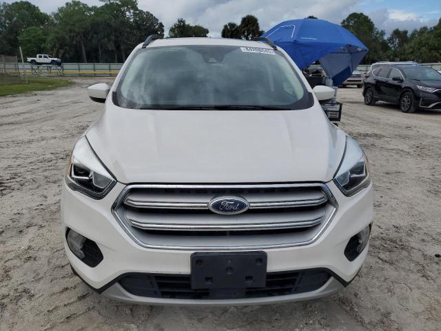 1FMCU9HD6JUB42811 - 2018 FORD ESCAPE SEL თეთრი ფოტო 5