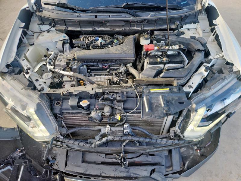 5N1AT2MT3HC798110 - 2017 NISSAN ROGUE S WHITE photo 12