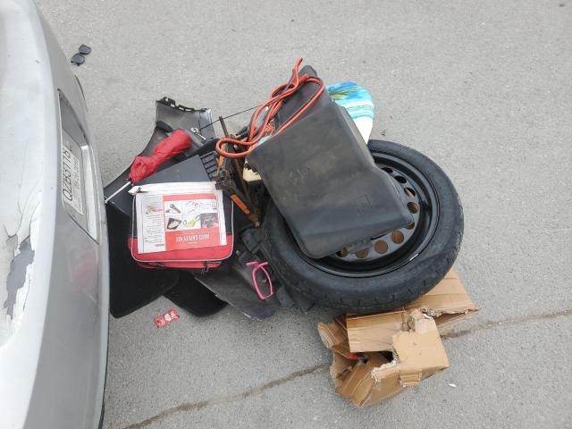 1G1ZC5E06AF199289 - 2010 CHEVROLET MALIBU 1LT SILVER photo 12