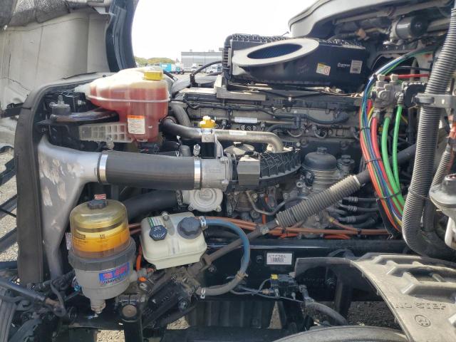 3AKJHHDRXKSKT7386 - 2019 FREIGHTLINER CASCADIA 1 Blanc photo 7