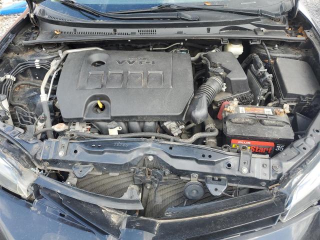 5YFBURHEXJP853613 - 2018 TOYOTA COROLLA L BLACK photo 11