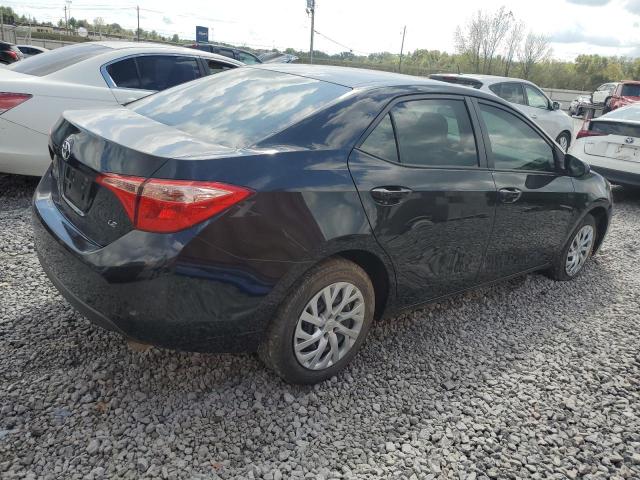 5YFBURHEXJP853613 - 2018 TOYOTA COROLLA L BLACK photo 3
