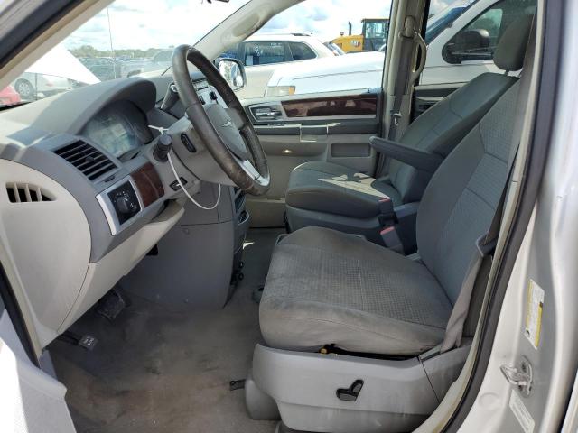2A4RR5D18AR432771 - 2010 CHRYSLER TOWN & COU TOURING 银色 照片 7