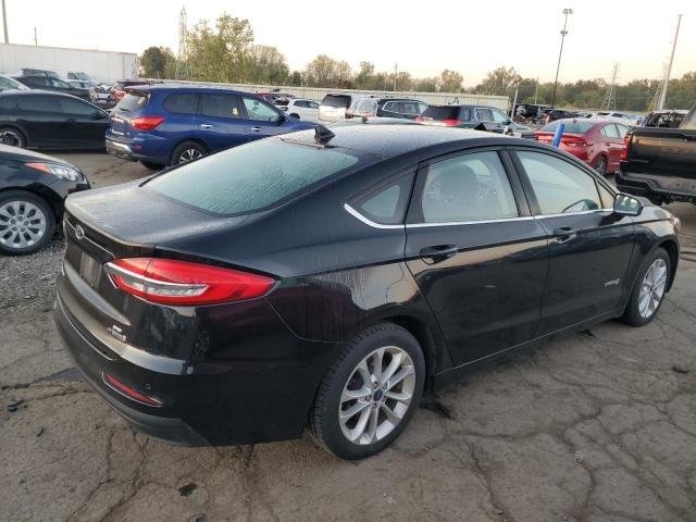 3FA6P0LU2KR197900 - 2019 FORD FUSION SE Siyah fotoğraf 3