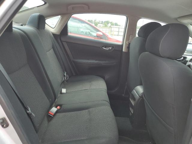 3N1AB7AP8KY429739 - 2019 NISSAN SENTRA S 银色 照片 10