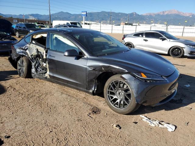 5YJ3E1EB3SF926749 - 2025 TESLA MODEL 3 رمادي صورة 4