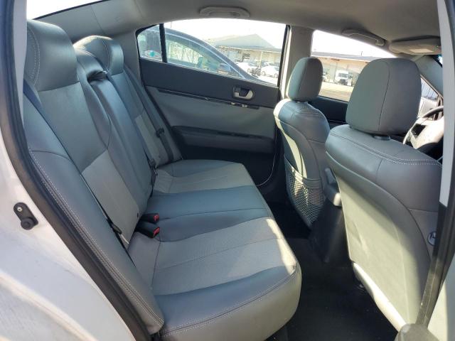 4A32B3FF0AE004857 - 2010 MITSUBISHI GALANT ES WHITE photo 10
