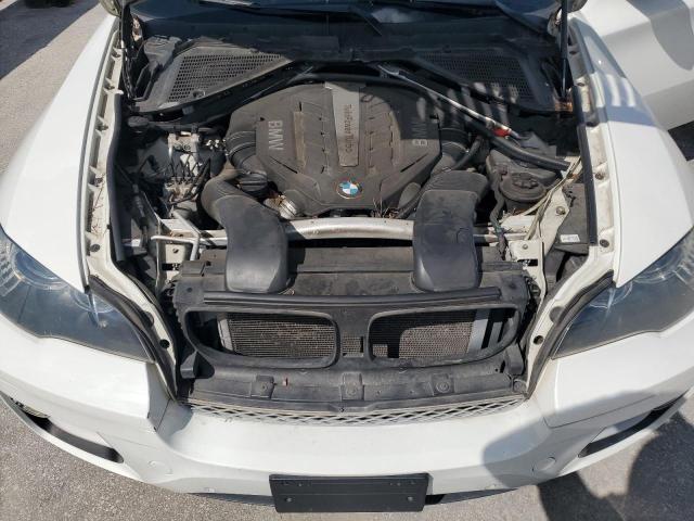 5UXFG8C58DL590964 - 2013 BMW X6 XDRIVE50I WHITE photo 12