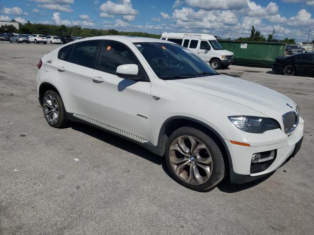 5UXFG8C58DL590964 - 2013 BMW X6 XDRIVE50I WHITE photo 4