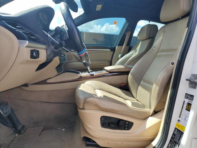 5UXFG8C58DL590964 - 2013 BMW X6 XDRIVE50I WHITE photo 7