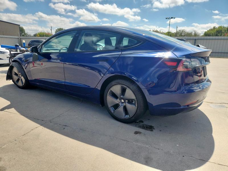 5YJ3E1EA6NF111361 - 2022 TESLA MODEL 3 BLUE photo 3