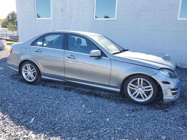 WDDGF8BB8CR198875 - 2012 MERCEDES-BENZ C 300 4MATIC SILVER photo 4
