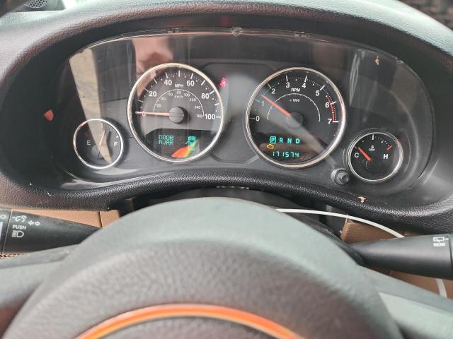 1J4HA5H18BL615952 - 2011 JEP WRANGLER UNLIMITED SAHARA Verde foto 9