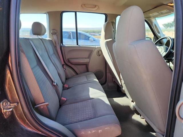 1J4GL48KX6W126594 - 2006 JEEP LIBERTY SPORT GREEN photo 11