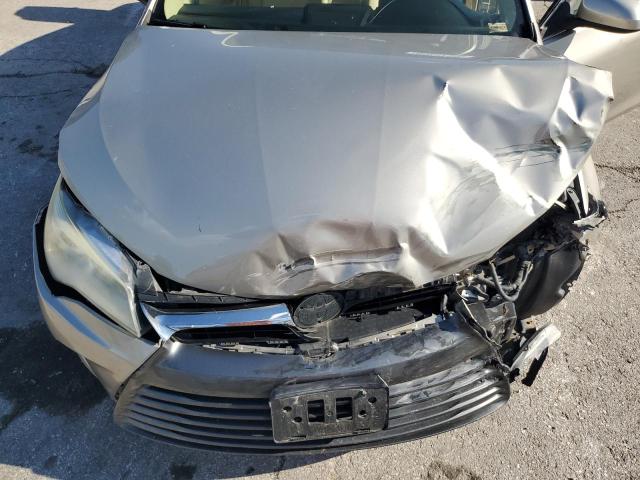 4T4BF1FK5FR460876 - 2015 TOYOTA CAMRY LE GOLD photo 11