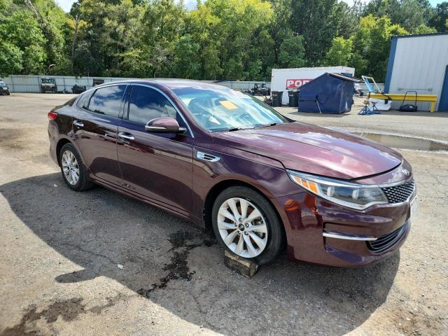 5XXGU4L33HG149707 - 2017 KIA OPTIMA EX MAROON photo 4