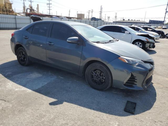 5YFBURHE9JP852792 - 2018 TOYOTA COROLLA L 灰色 照片 4