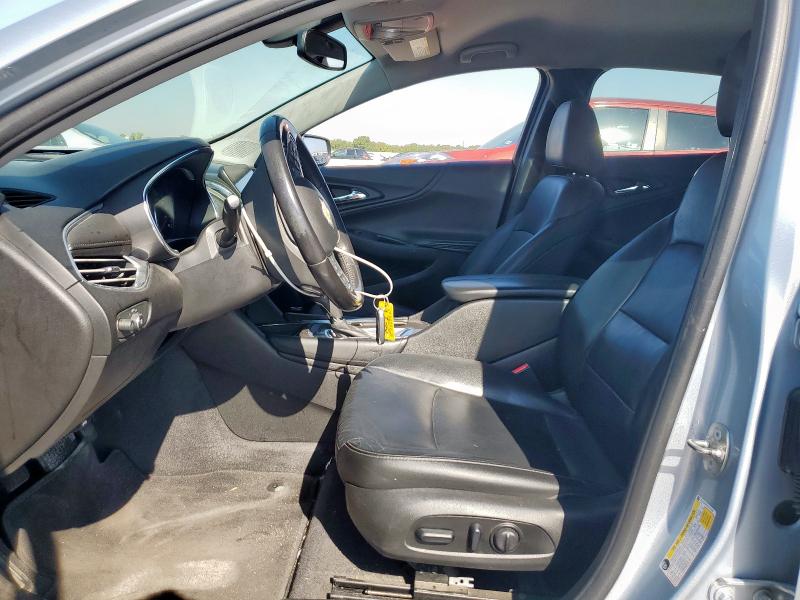 1G1ZD5ST8JF217626 - 2018 CHEVROLET MALIBU LT فضي صورة 7