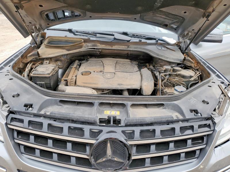 4JGDA5JB0DA265198 - 2013 MERCEDES-BENZ ML 350 Сріблястий фото 12