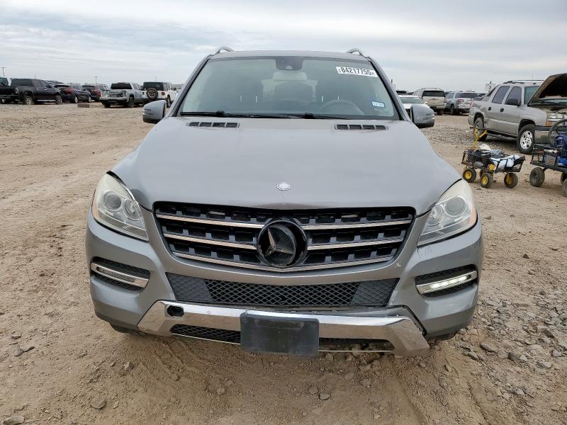 4JGDA5JB0DA265198 - 2013 MERCEDES-BENZ ML 350 Сріблястий фото 5