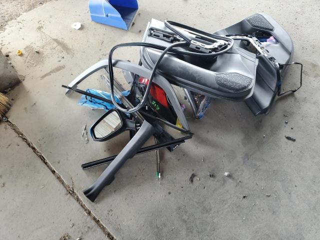 2T3K1RFV0KC001002 - 2019 TOYOTA RAV4 LE Синій фото 13