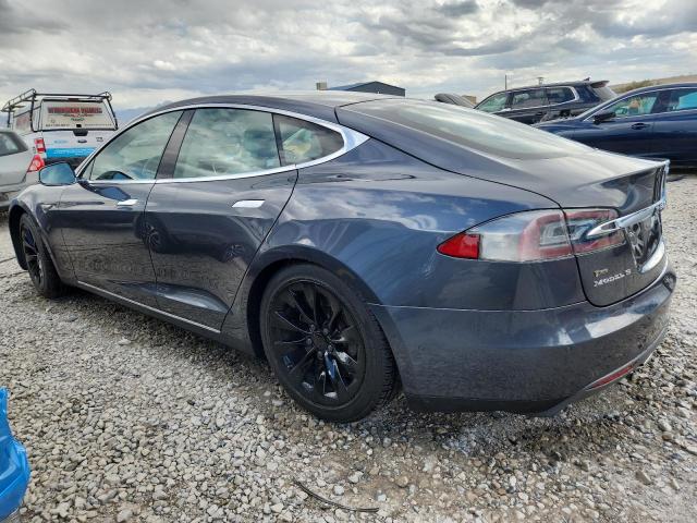 5YJSA1E2XGF133074 - 2016 TESLA MODEL S Մոխրագույն լուսանկար 2