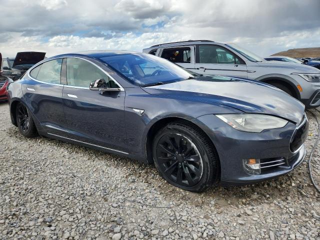 5YJSA1E2XGF133074 - 2016 TESLA MODEL S Մոխրագույն լուսանկար 4