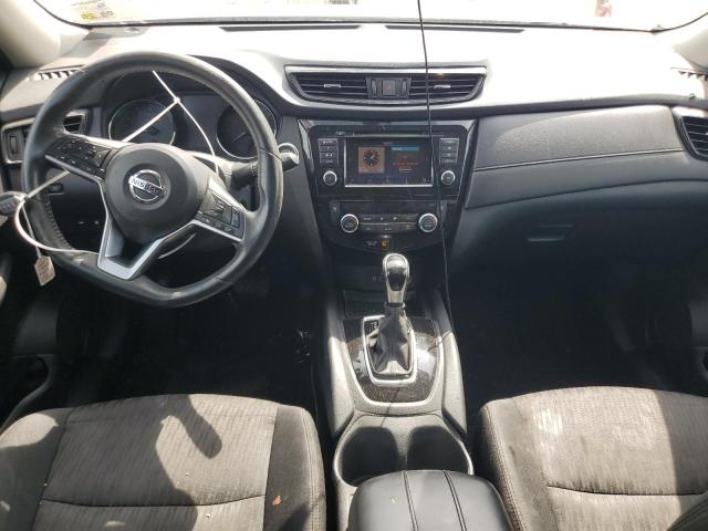 5N1AT2MT6JC708101 - 2018 NISSAN ROGUE S 银色 照片 8