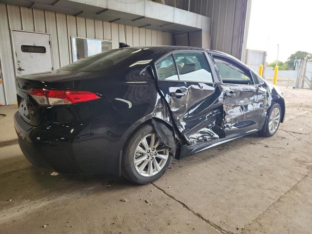 5YFB4MDE8RP115085 - 2024 TOYOTA COROLLA LE შავი ფოტო 3