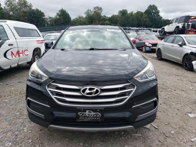 5NMZTDLB3JH060763 - 2018 HYUNDAI SANTA FE S 黑色 照片 5