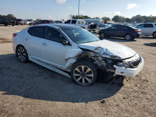 5XXGR4A67DG092727 - 2013 KIA OPTIMA SX WHITE photo 4