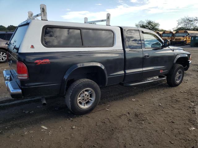 1B7GG22X8XS105819 - 1999 DODGE DAKOTA BLACK photo 3