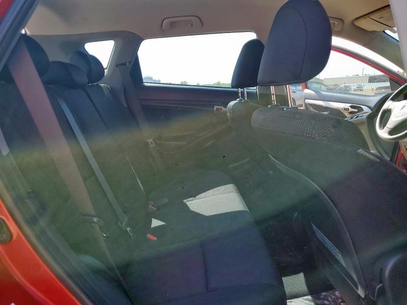 5Y2SP67019Z462234 - 2009 PONTIAC VIBE RED photo 10