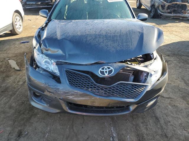 4T1BF3EK8BU228807 - 2011 TOYOTA CAMRY BASE Gri fotoğraf 11