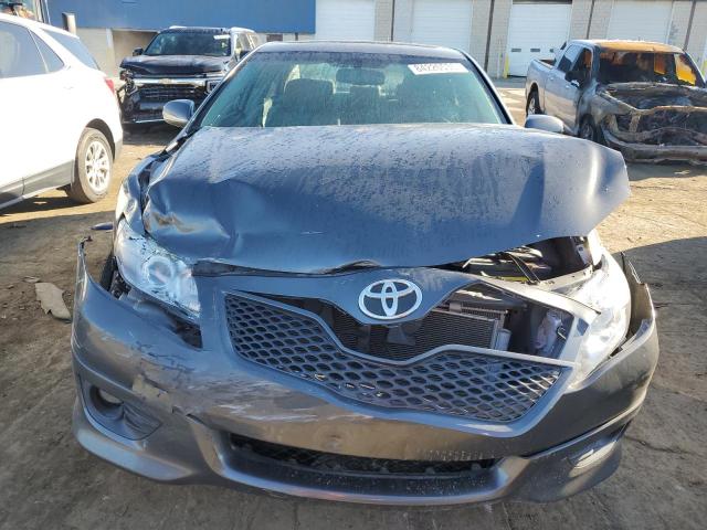4T1BF3EK8BU228807 - 2011 TOYOTA CAMRY BASE Gri fotoğraf 5