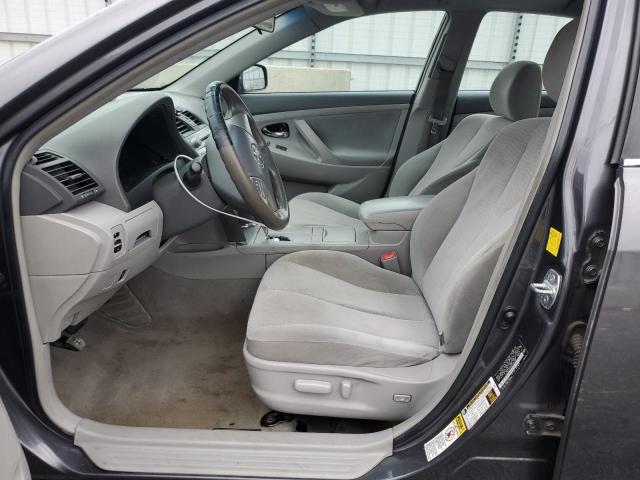 4T4BF3EK8BR156299 - 2011 TOYOTA CAMRY BASE Մոխրագույն լուսանկար 7