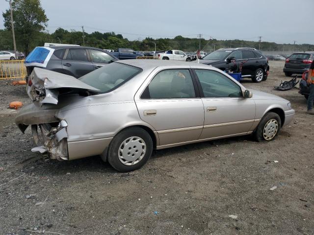 4T1BG28K4XU568451 - 1999 TOYOTA CAMRY CE SILVER photo 3
