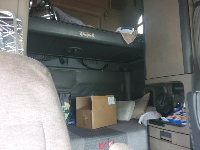 3AKJGLD55FSFP6844 - 2015 FREIGHTLINER CASCADIA 1 RED photo 6