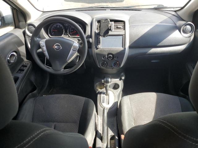 3N1CN7AP6KL869021 - 2019 NISSAN VERSA S Gümüş foto 8