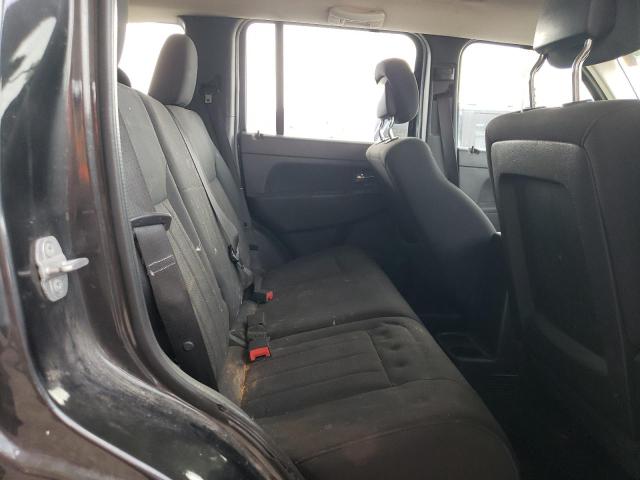1J4PN2GK7BW586998 - 2011 JEEP LIBERTY SPORT BLACK photo 11