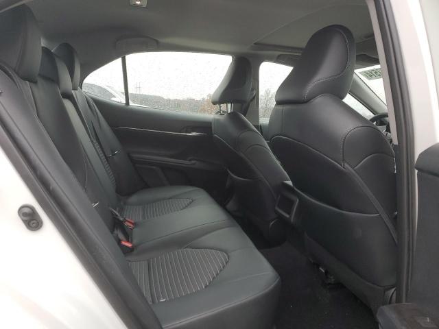 4T1T11AK6PU748170 - 2023 TOYOTA CAMRY SE NIGHT SHADE WHITE photo 10