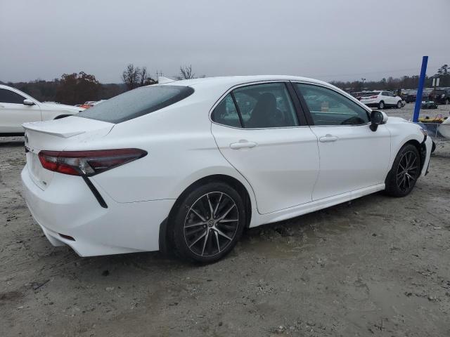 4T1T11AK6PU748170 - 2023 TOYOTA CAMRY SE NIGHT SHADE WHITE photo 3