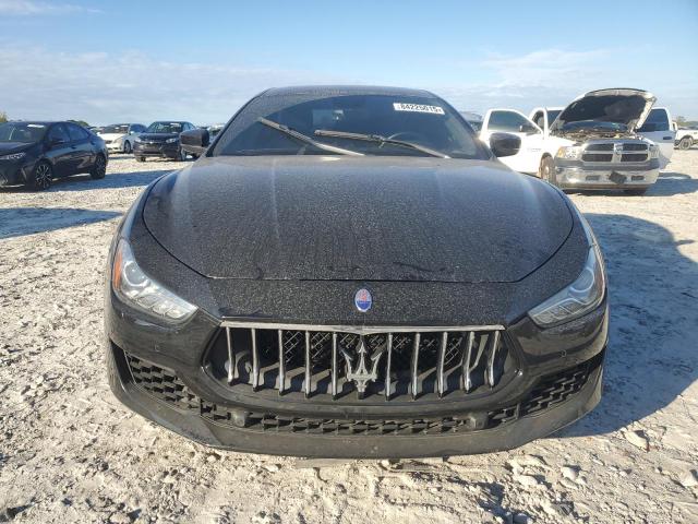 ZAM57YSA0K1311135 - 2019 MASERATI GHIBLI S Чорний фото 5